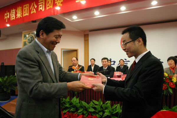 7109910796625602842007-12-17