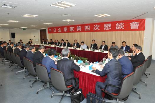 20160815152721851001 20160815152721851001