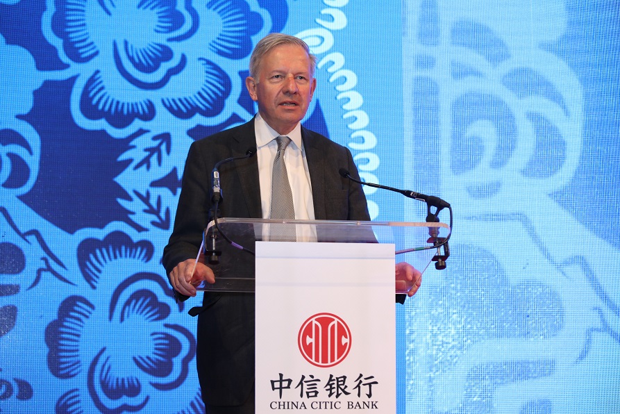 3. Ӣ����ҵЭ�������ϯл����?����-�ƶ�˹��ʿ�´�.jpg